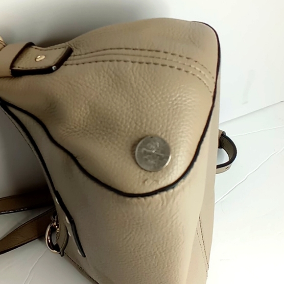 KATE SPADE Gabriella Berkshire Rd Crossbody/Shoulder Bag in Taupe Pebble… - Picture 11 of 16